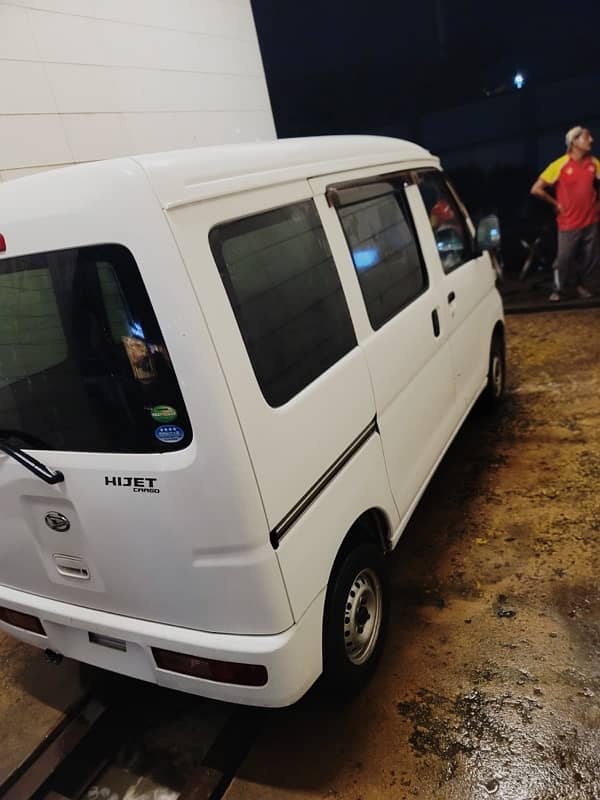 Daihatsu Hijet 2015 8