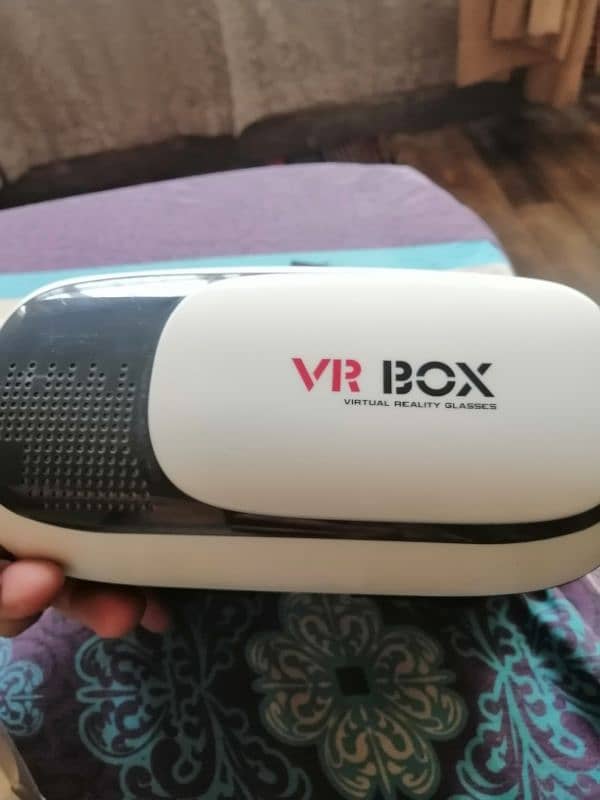 VR BOX 1