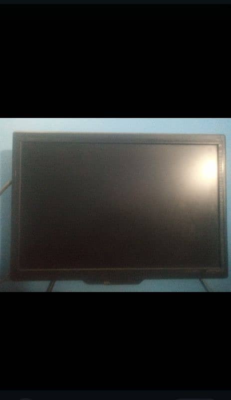 24 inch Samsung led 10/10 condition me 0