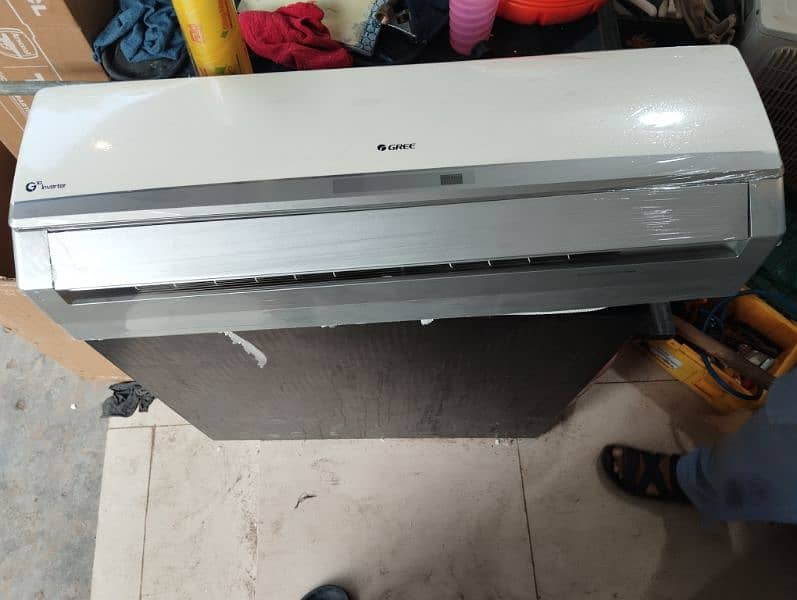 Gree dc inverter ac 1 ton 2