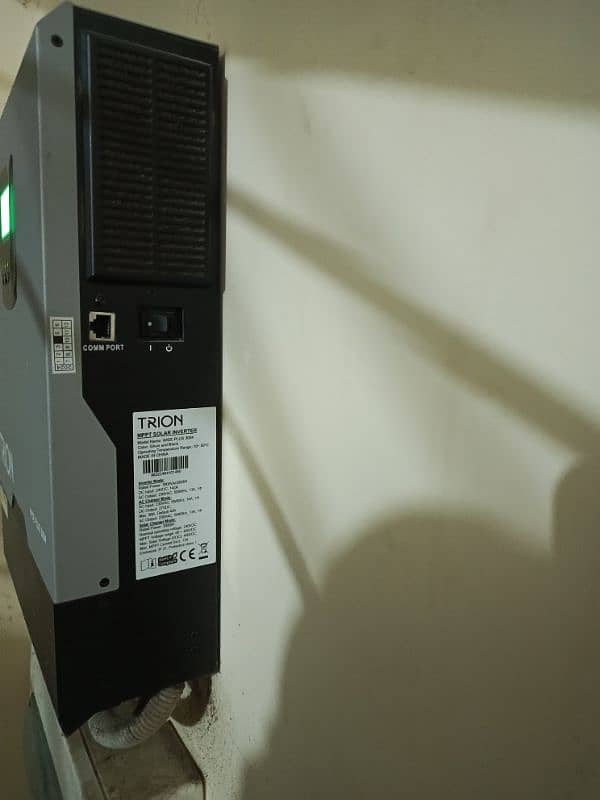 Trion 3004 Hybrid solar inverter for sale 2