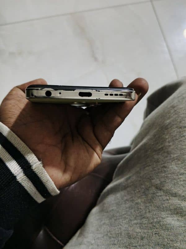 infinix hot 40i 8+8 256 2