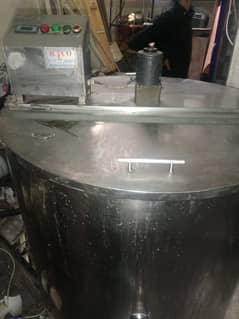 milk chiller slightly used