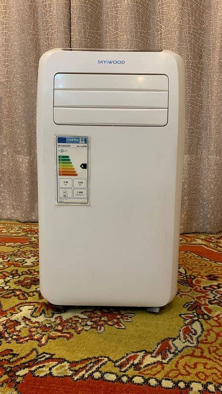 SKYWOOD PORTABLE AIR CONDITIONER 0