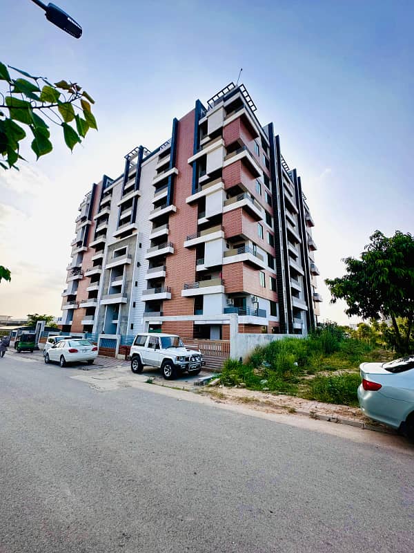 3 Bed Apartment (2150 sqft) For Sale In Top City-1 3