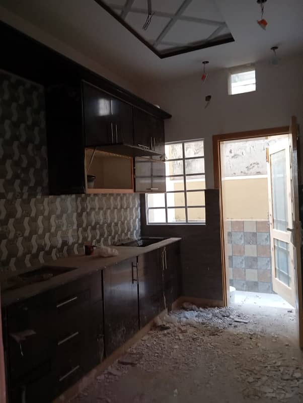 5 MARLA UPPER PORTION AVAILABLE FOR RENT 13