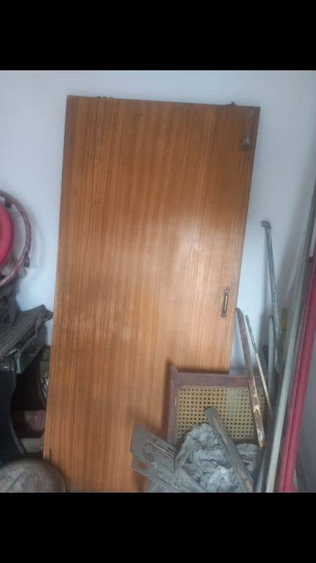 Room slide . Door 1