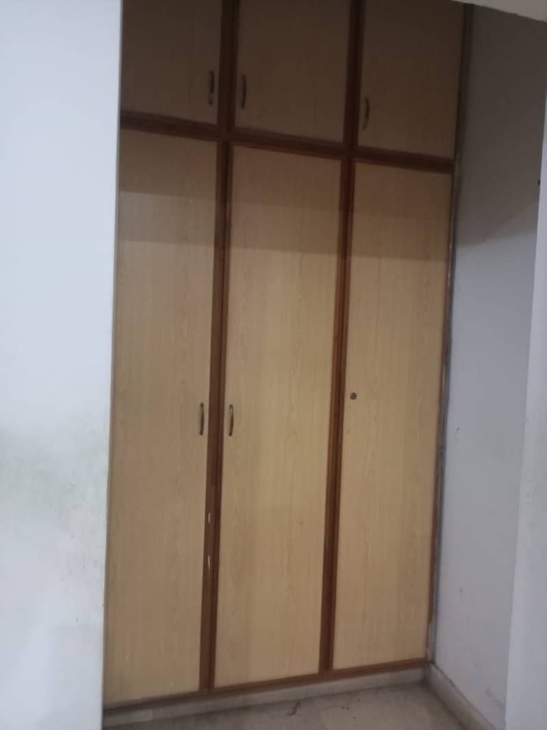 10 marla upper portion available for rent 6