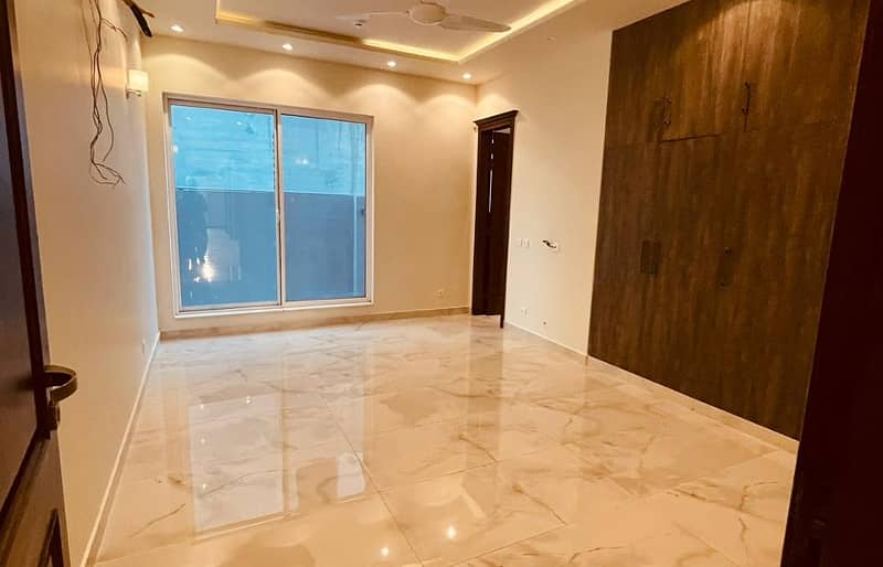 5 Marla luxury House Available For Sale In DHA 9 town Lahore 8