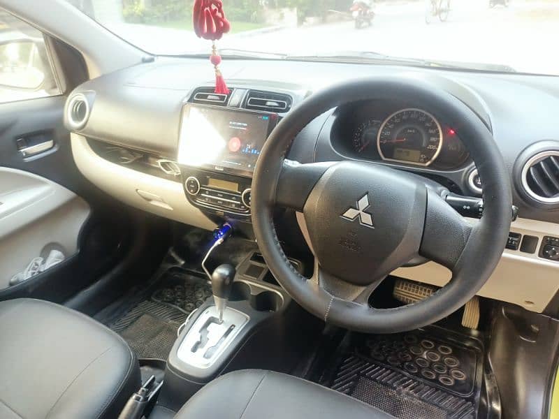 Mitsubishi Mirage 2014 5