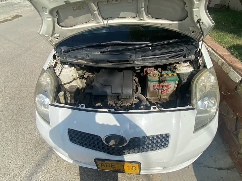 Toyota Vitz 2008 3