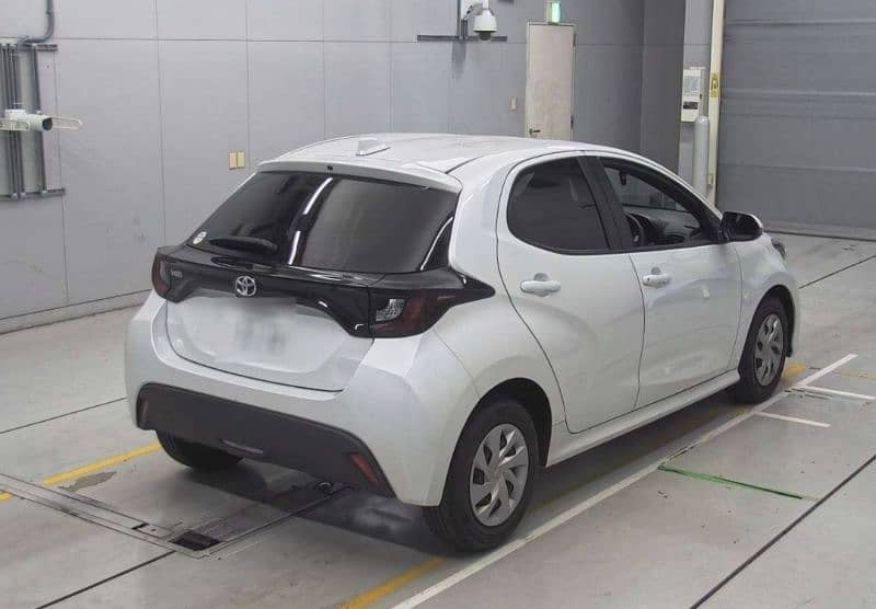 Toyota Yaris 2021 5