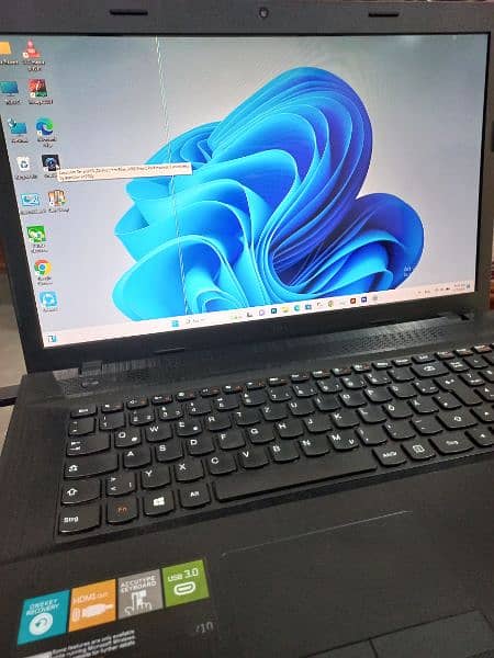 lenovo G710 with one GB graphic card 0