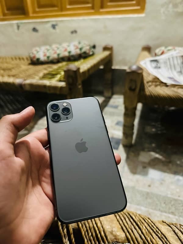 iPhone 11 pro jv 64gb 0