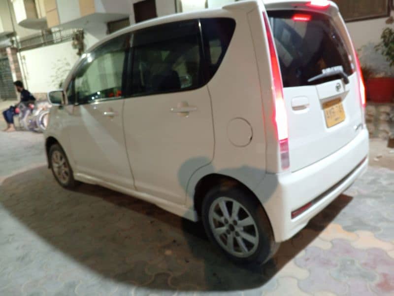 Urgent Sale Daihatsu Move (Family Used Car) 2