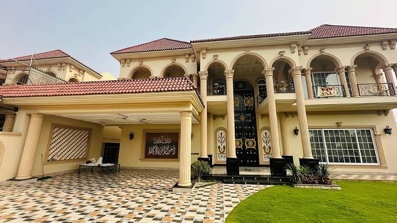 2 KANAL ULTRA LUXURY SPANISH HOUSE FOR SALE IN BAHRIA TOWN LAHORE 1