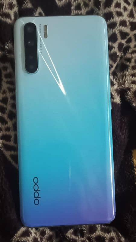 oppo f15 3