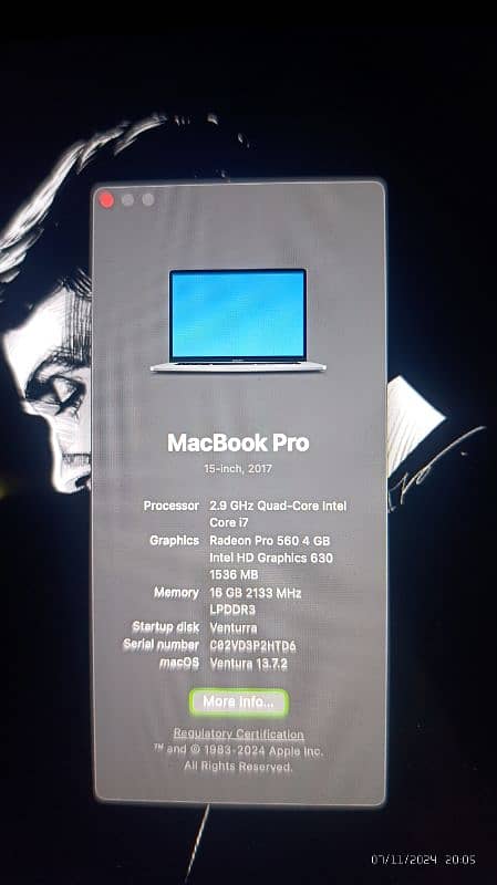 Macbook Pro 2017 15 inch 16 GB RAM 512 GB SSD 7