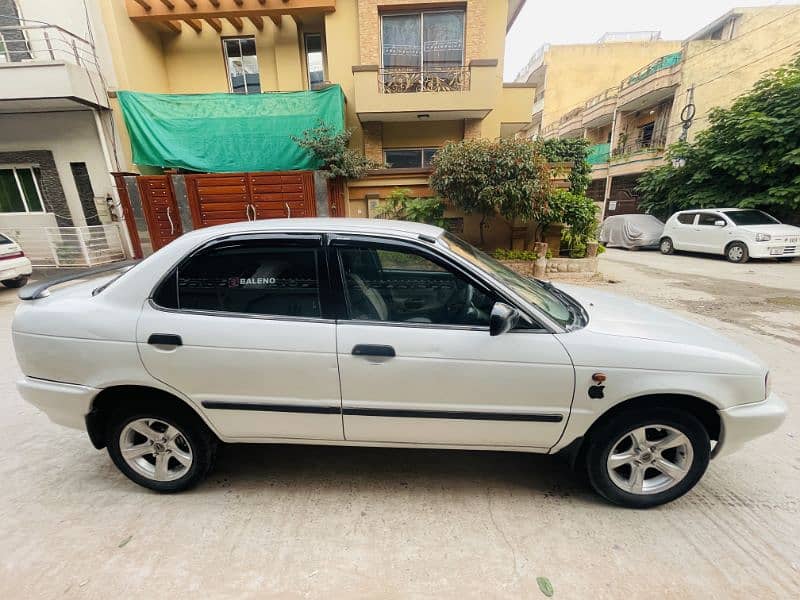 Suzuki Baleno 1999 4