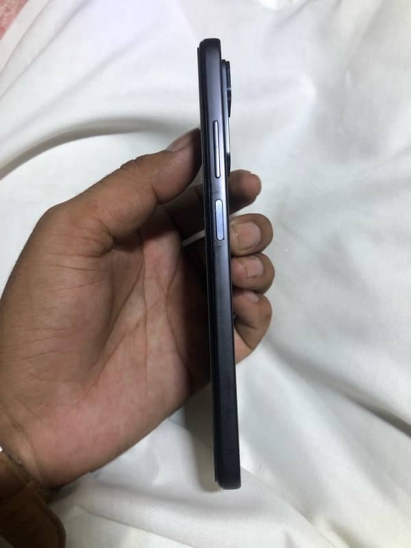 Redmi note 11pro 8/128 with original box charger Official PTA approved 6