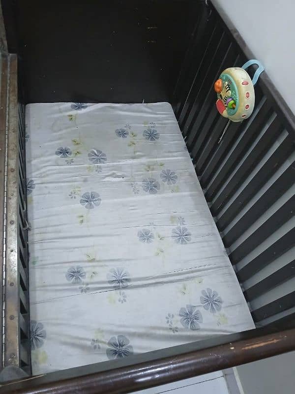 baby wooden cot  bed with mattress 7