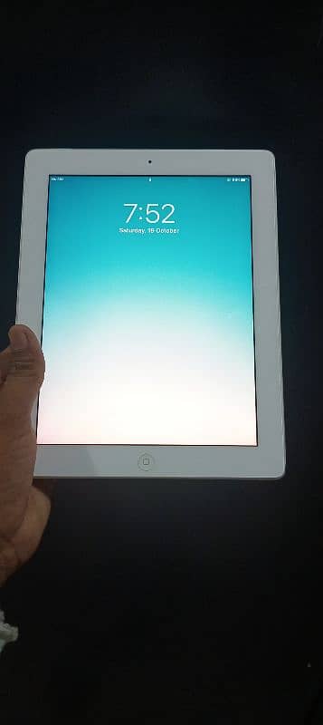 Apple ipad4 (64) gb zahir per 0