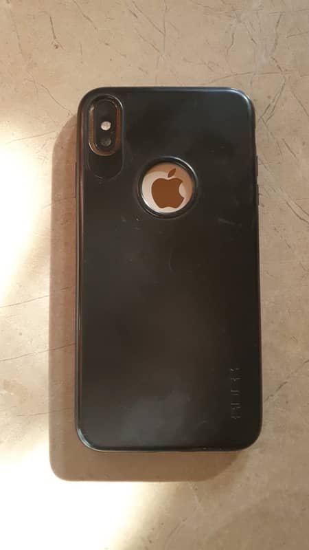 Iphone XS Max 256 GB Factory Unlocked. 7