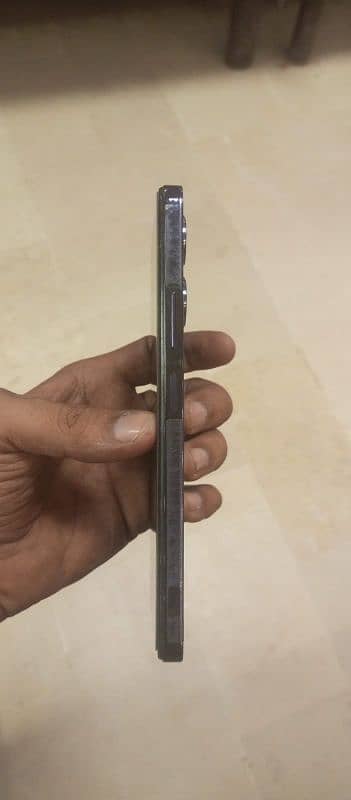 Infinix Note 30 8.256 gb black color 2