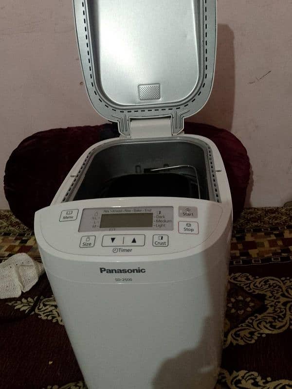 bread maker imported and all in one 25 functions, 3