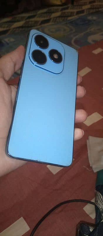 Tecno spark 20 8+8 256 GB 3