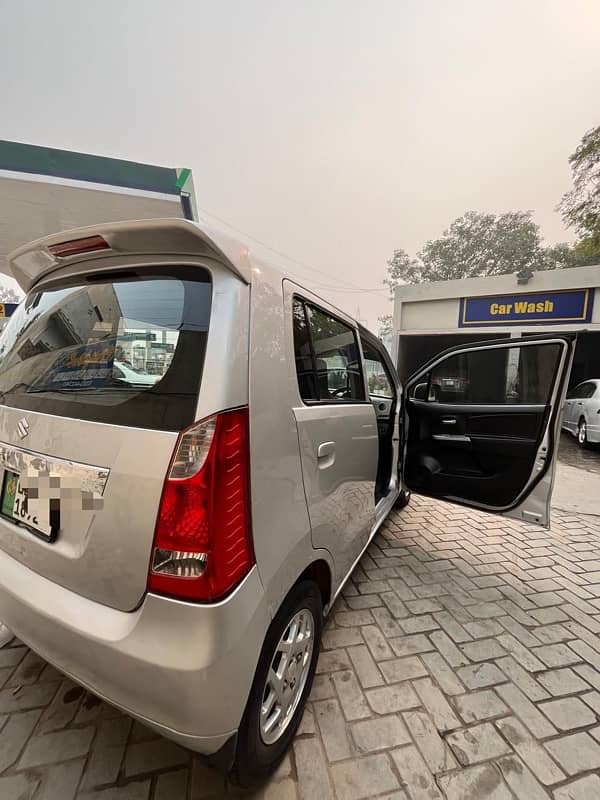 Suzuki Wagon R 2019 3