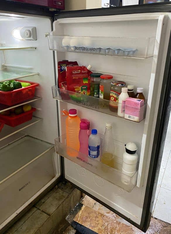 Haier Refrigerator Condition 10/10 5