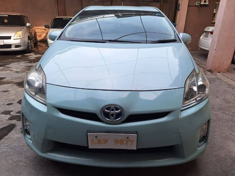 Toyota Prius 2010 1