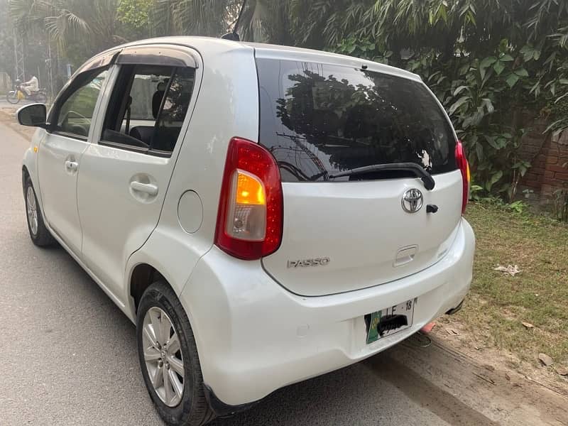 O32l4ll7256 Toyota Passo 2018 1st hand fully loaded car 0