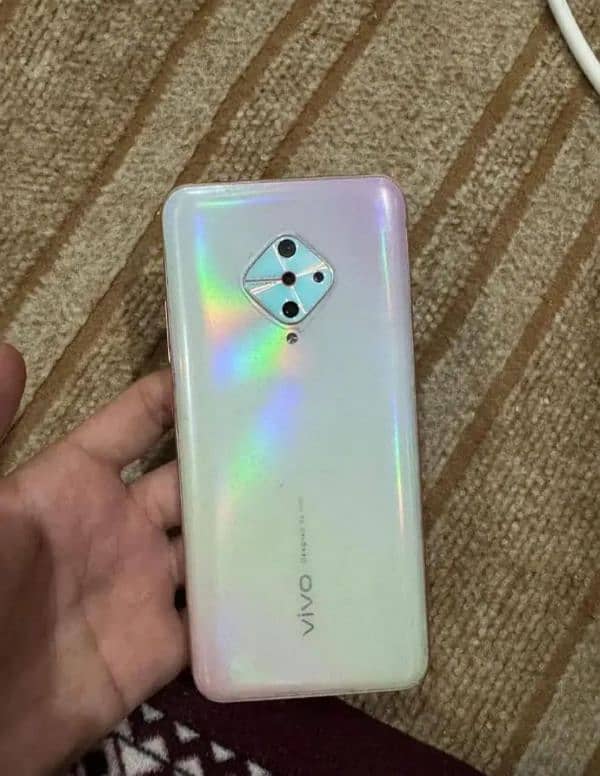 vivi s1 pro 8/128 complete box urgent sale connect no wtp 0332=8176331 0