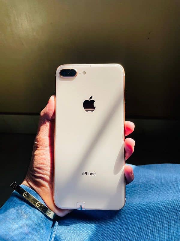 i phone 8 plus 3