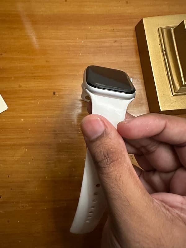 Apple watch series 5 2