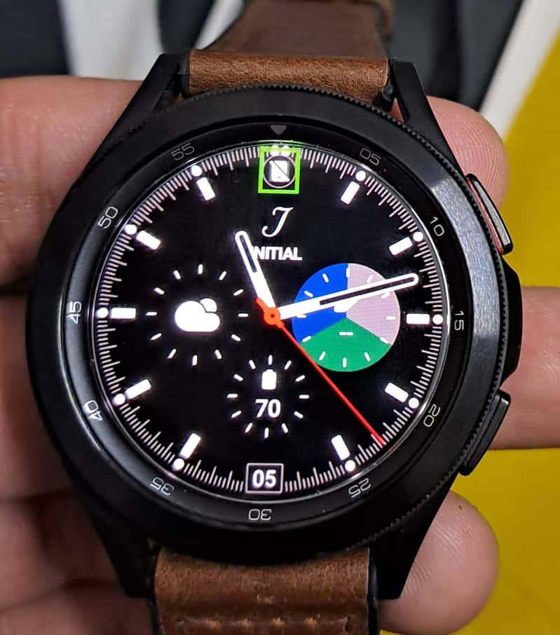 Samsung Galaxy Watch 4 Classic 42mm 0