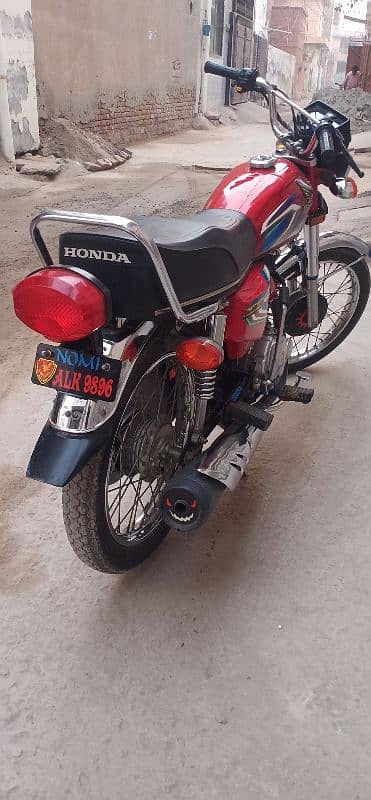 honda 125 2022 model 3