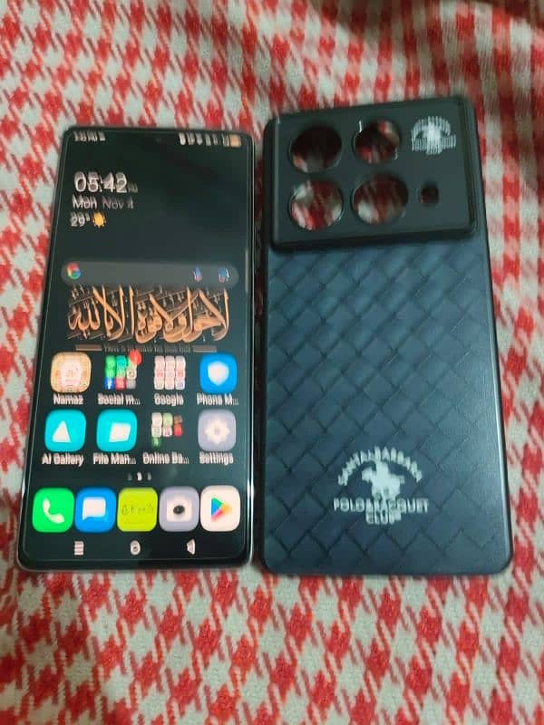 urgent sale infinix note40 racing addition mobile box available 7