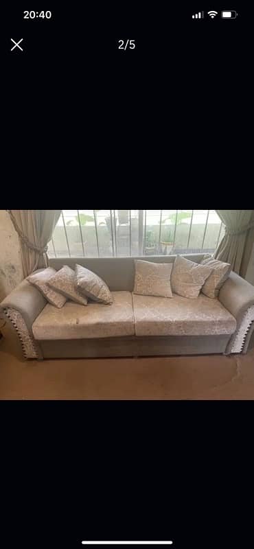 5 Seater Sofa Set 0