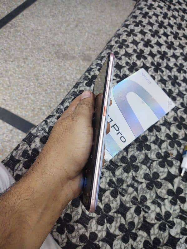 vivo S1 pro  (Exchange Possible) 2