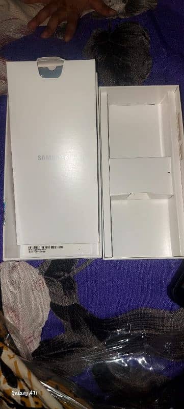 Samsung Galaxy A71 8/128 6