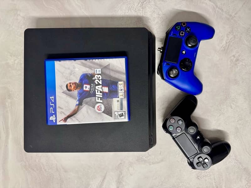 Ps4 Slim - 500GB (With controllers and game) 5