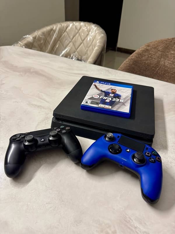 Ps4 Slim - 500GB (With controllers and game) 6