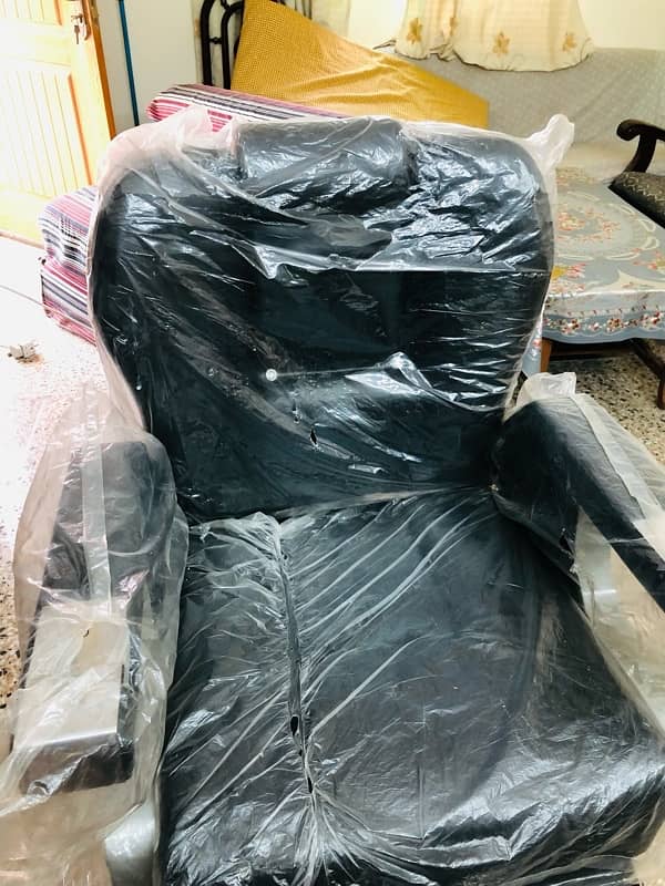 salon chair brand new condition 2