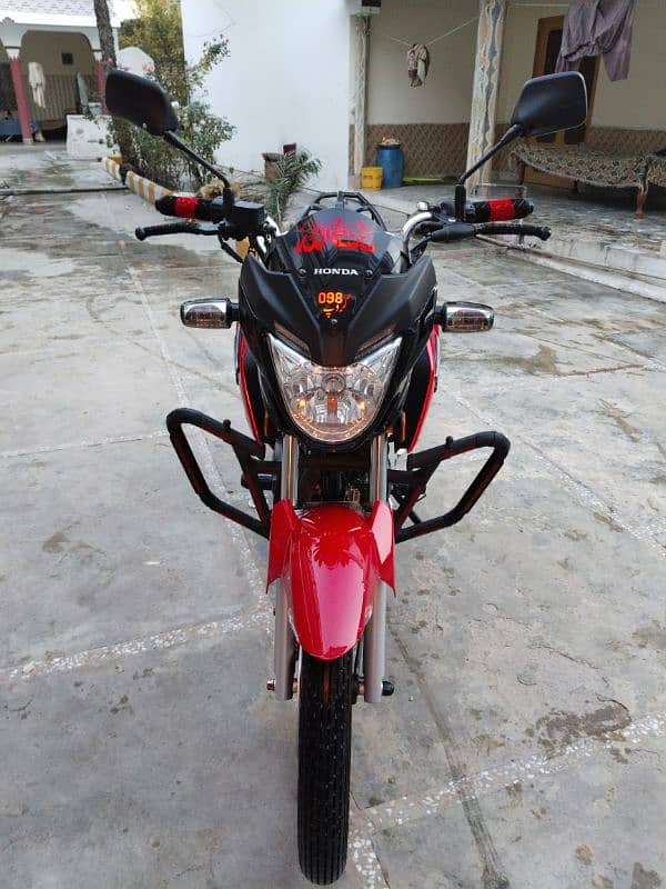 CB 150f brand new condition 0