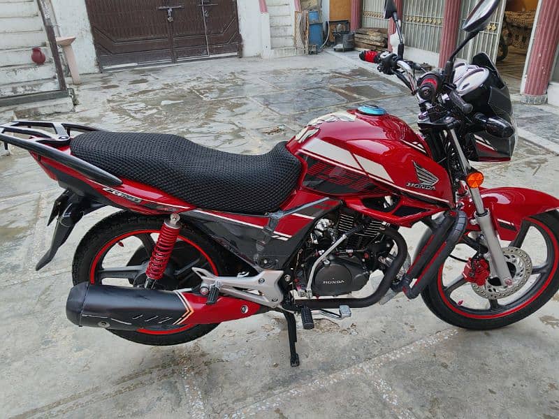 CB 150f brand new condition 4