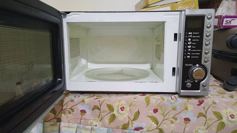 Dawlance microwave oven 2