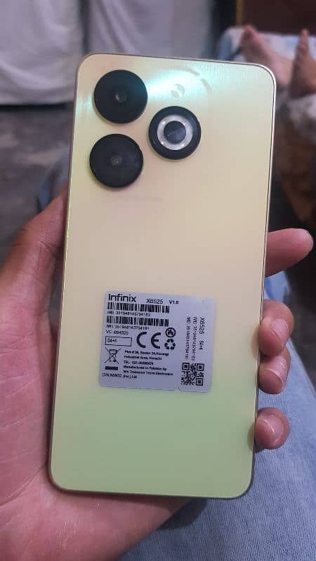 Infinix smart 8 lush condition 0